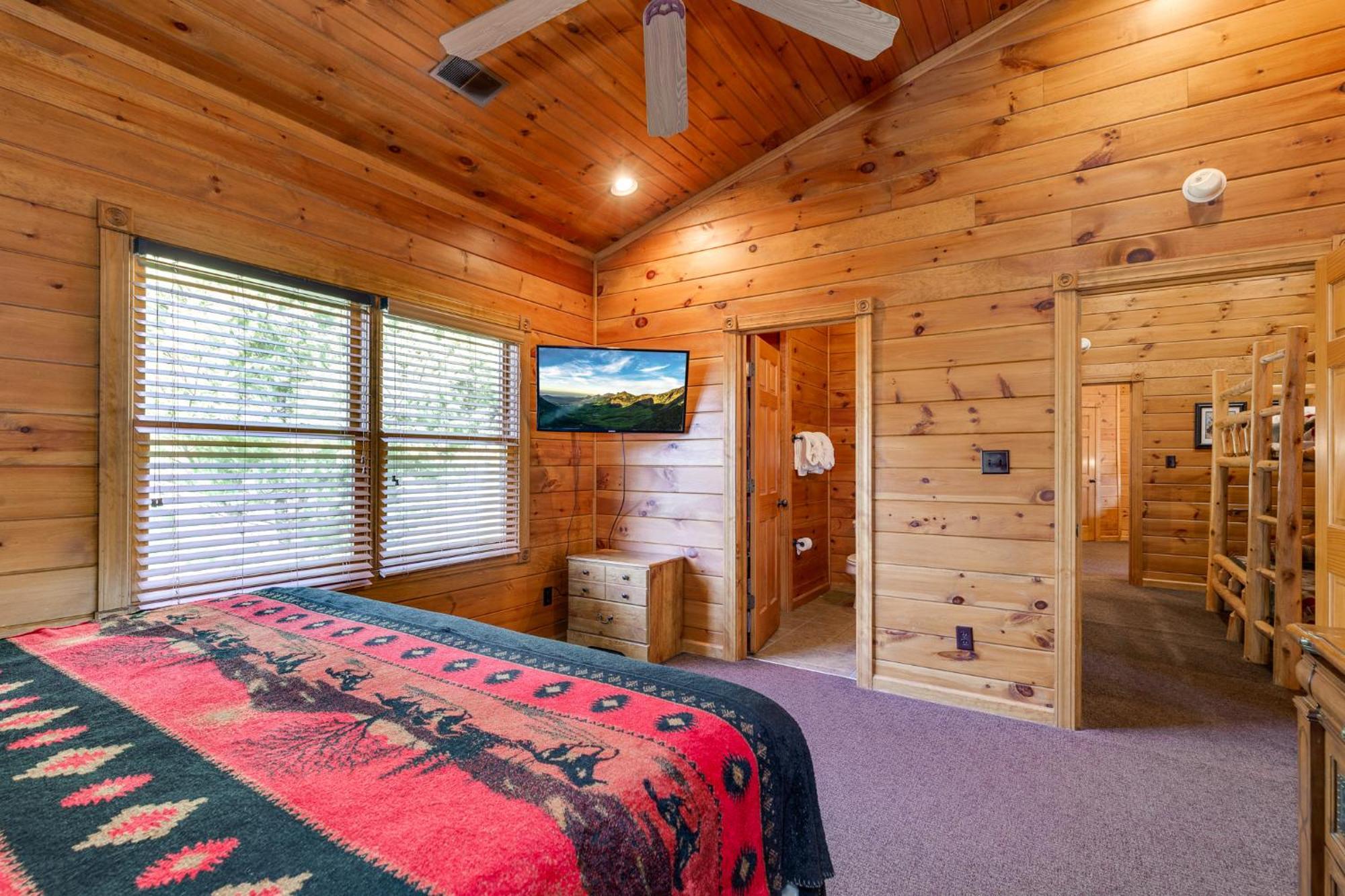 The Great Escape Ii, 5 Bedrooms, Sleeps 17, Game Room, Pool Access, Theater Gatlinburg Exteriér fotografie