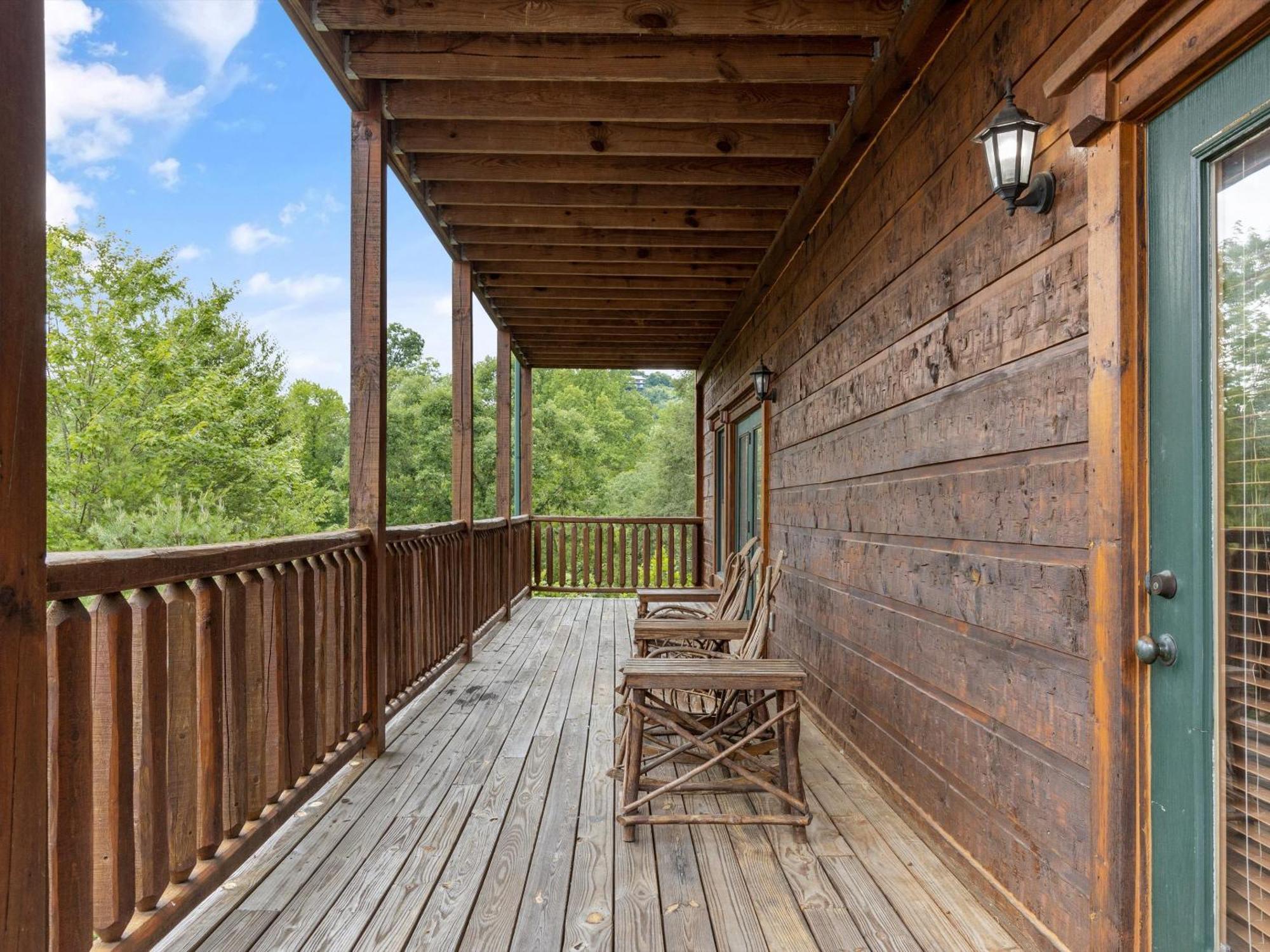 The Great Escape Ii, 5 Bedrooms, Sleeps 17, Game Room, Pool Access, Theater Gatlinburg Exteriér fotografie